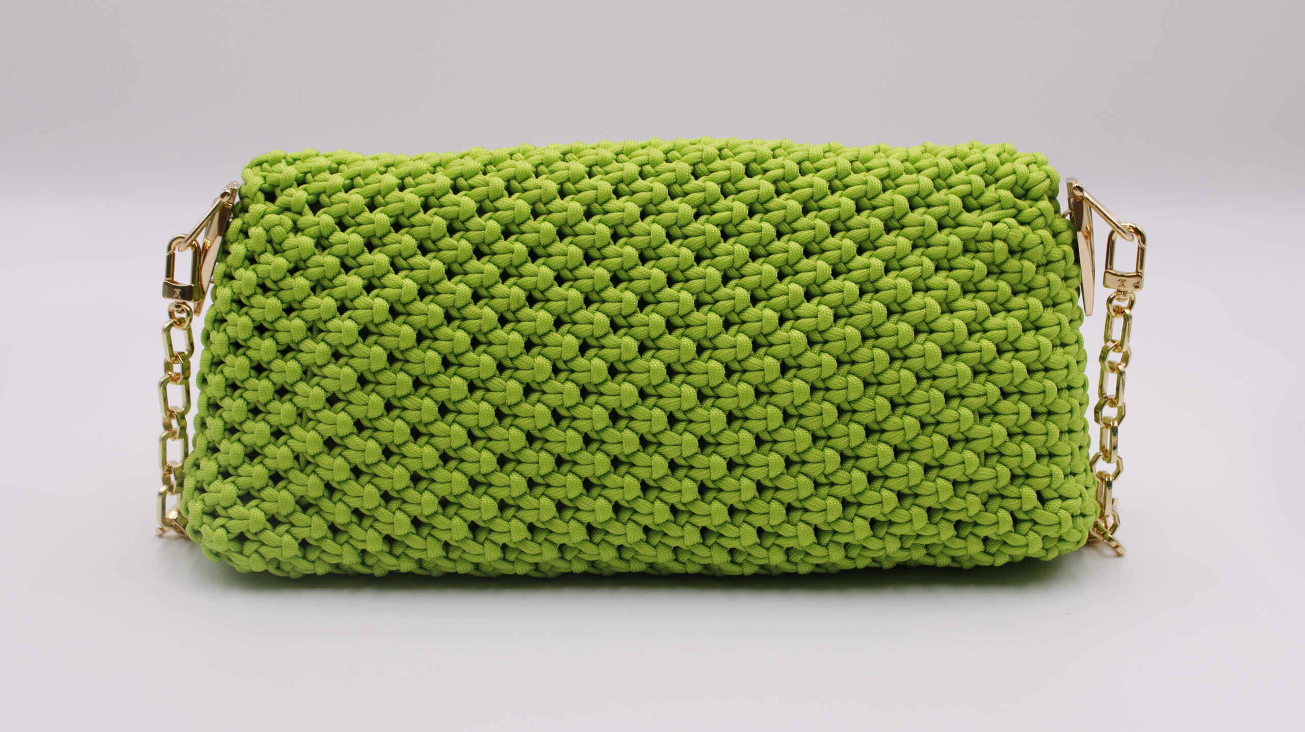 GREEN LEMON PURSE 100% HAN-WOVEN