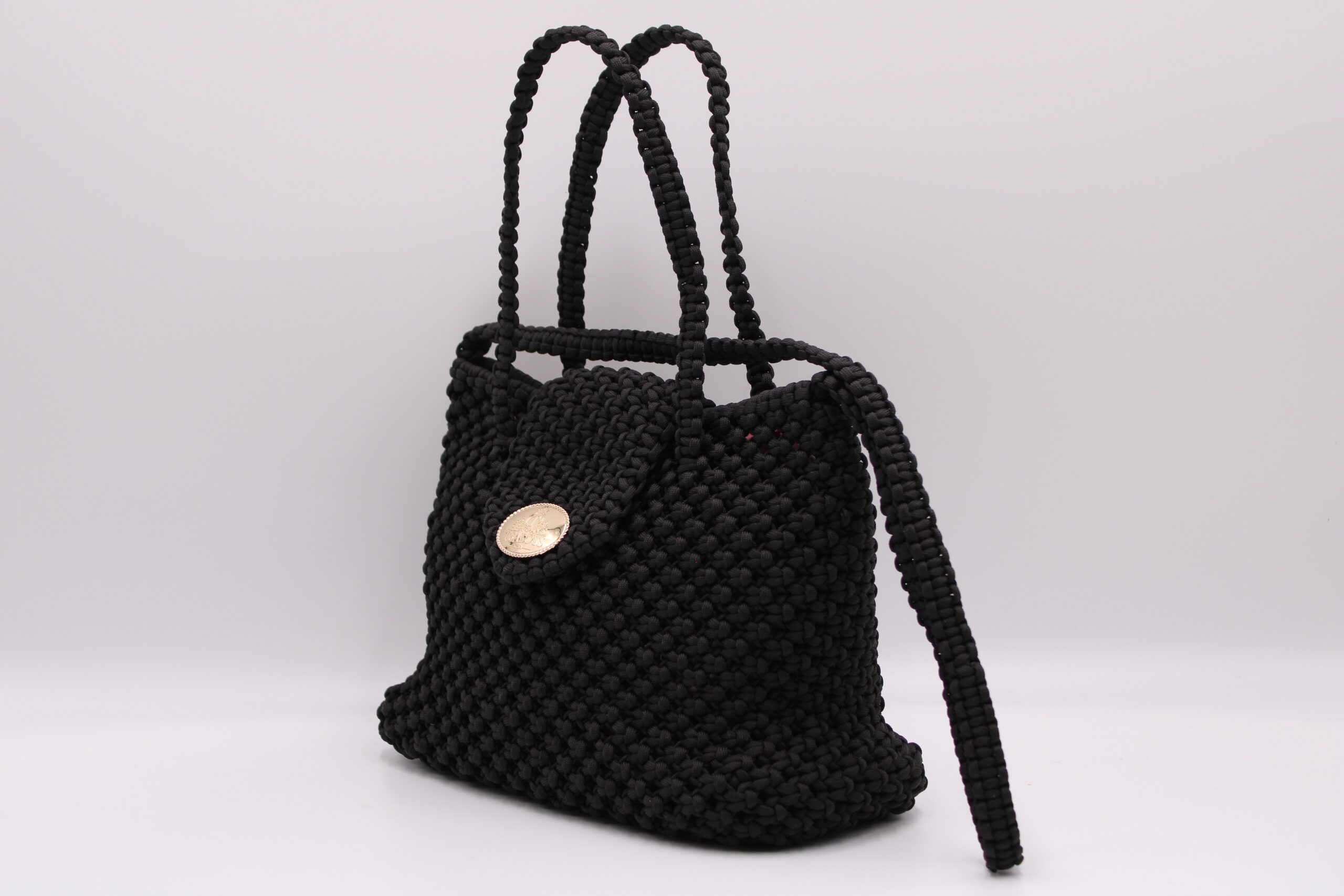 Black tote bag 100% Hand-woven