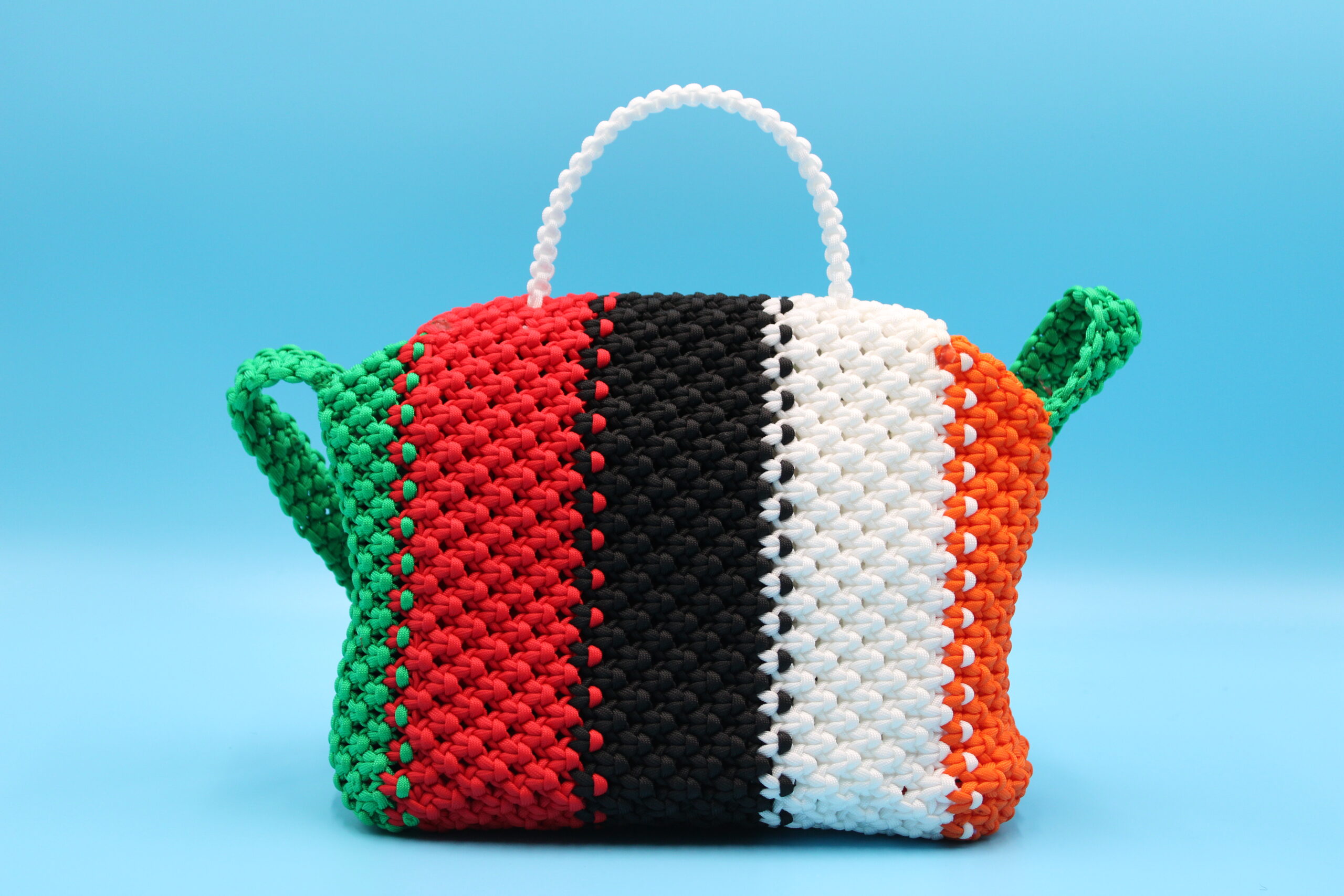 ABUI NYOL MULTICOLORS  100% HAND-WOVEN WITH THE SMALL INTERNAL POCKET