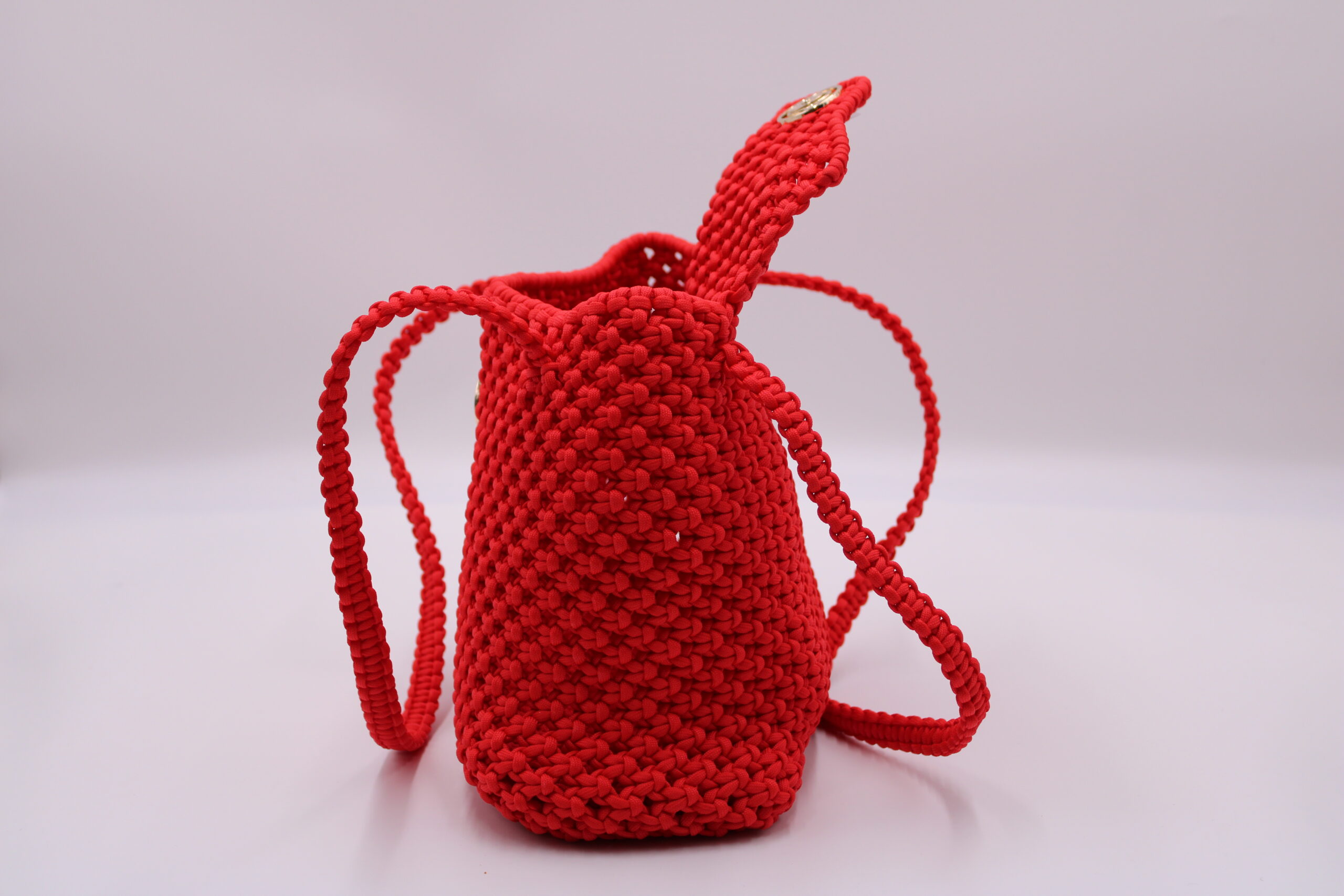 TOTE BAG RED COLOR WITH CLOSED TOP 100% HAND-WOVEN WITH THE SMALL INTERNAL BAG