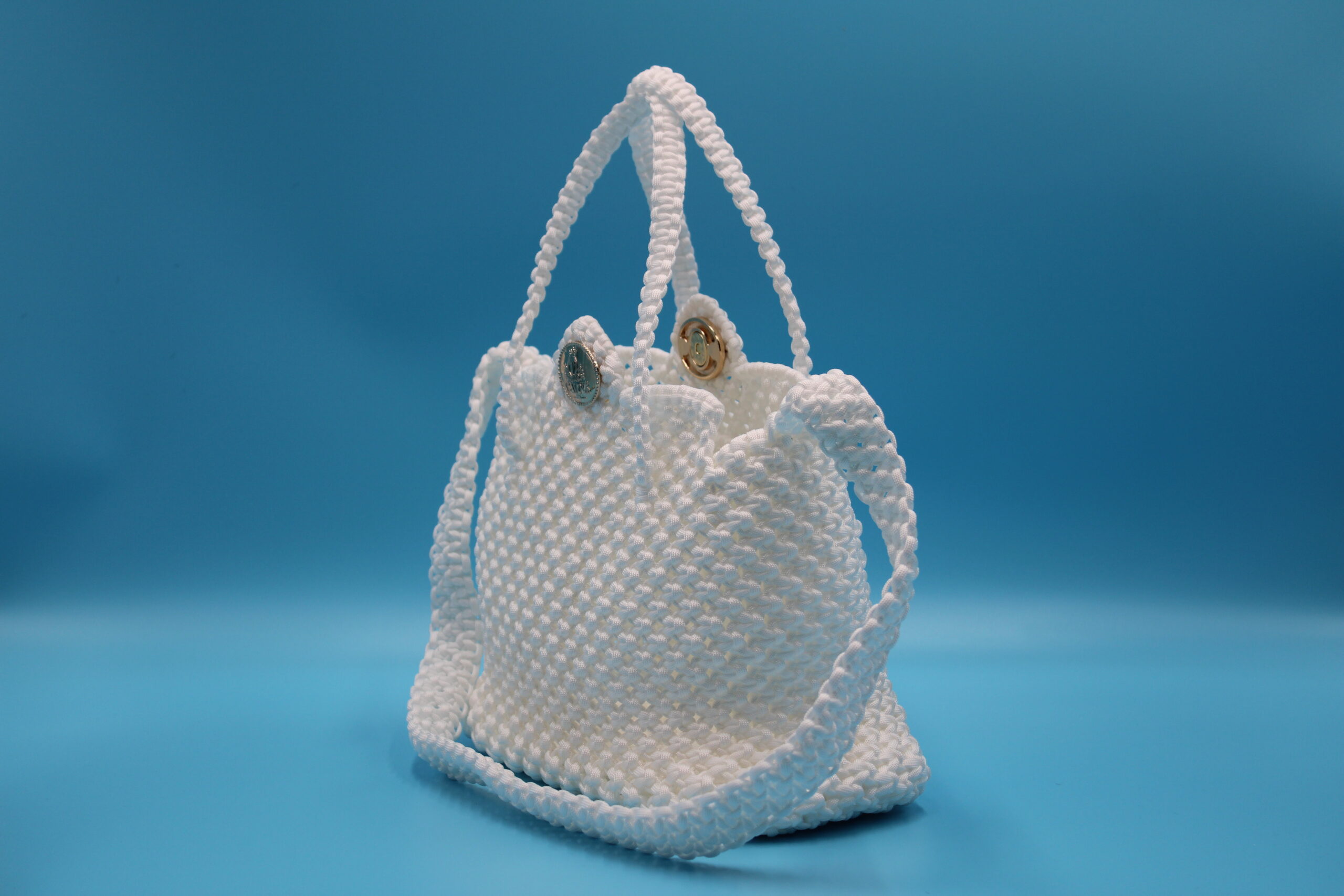 MONT BLANC MIDSIZED ELEGANT WHITE TOTE BAG 100% hand-woven